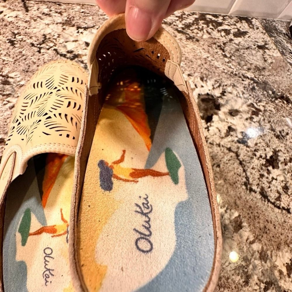 Olukai Kaula Olu lli Palm Leaf Cut Out Espadrille Slip On Flats - Picture 6 of 12
